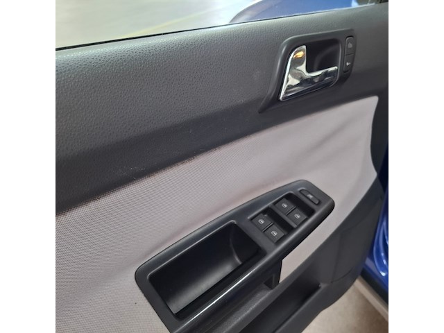 Personenauto, volkswagen, polo fun, 1.4-16v fun, 2004 - afbeelding 30 van  76