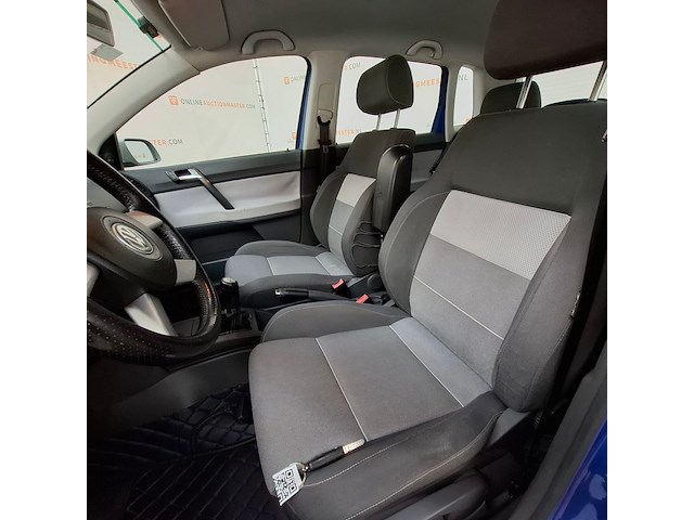 Personenauto, volkswagen, polo fun, 1.4-16v fun, 2004 - afbeelding 33 van  76