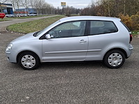 Personenauto, volkswagen, polo, grijs / chroom, 2006 - afbeelding 2 van  47