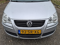 Personenauto, volkswagen, polo, grijs / chroom, 2006 - afbeelding 4 van  47