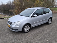 Personenauto, volkswagen, polo, grijs / chroom, 2006 - afbeelding 1 van  47