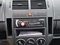 Personenauto, volkswagen, polo, grijs / chroom, 2006 - afbeelding 28 van  47