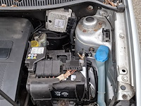 Personenauto, volkswagen, polo, grijs / chroom, 2006 - afbeelding 36 van  47