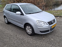 Personenauto, volkswagen, polo, grijs / chroom, 2006 - afbeelding 34 van  47