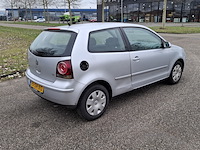 Personenauto, volkswagen, polo, grijs / chroom, 2006 - afbeelding 45 van  47