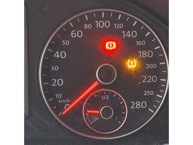 Personenauto, volkswagen, scirocco, 1.4 tsi, 2010 - afbeelding 11 van  49