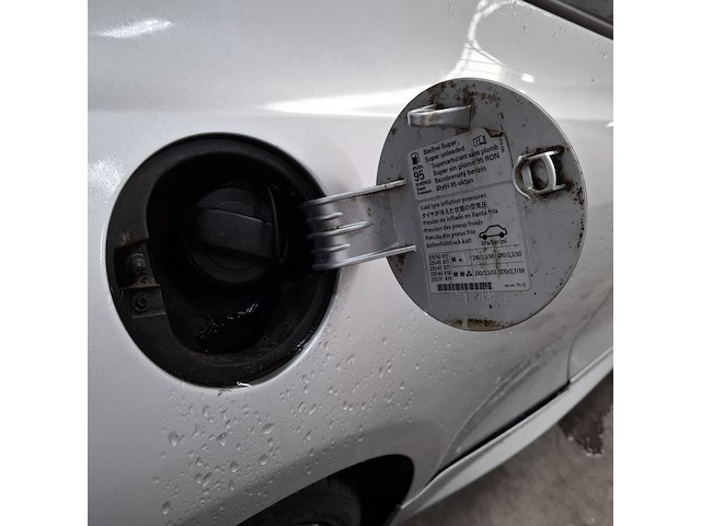 Personenauto, volkswagen, scirocco, 1.4 tsi highline plus, 2010 - afbeelding 33 van  51