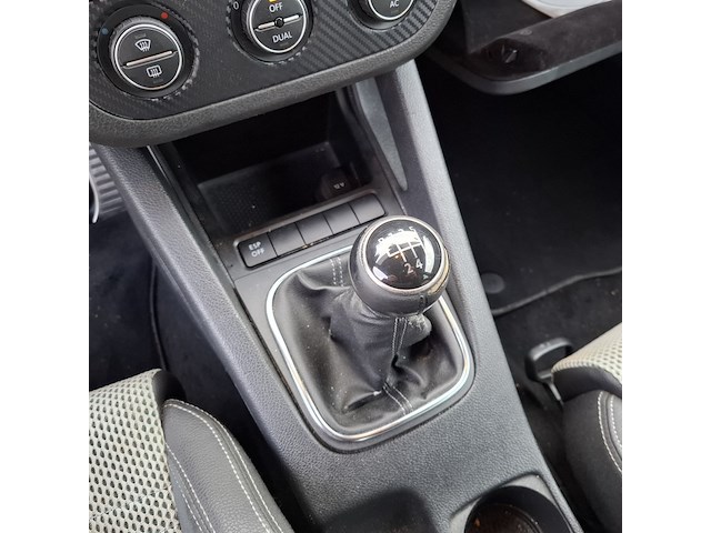 Personenauto volkswagen, scirocco 1.4 tsi, wit, bouwjaar 2009 - afbeelding 26 van  46