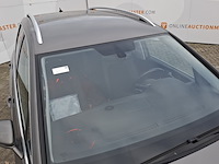 Personenauto, volkswagen, sportsvan - afbeelding 14 van  47