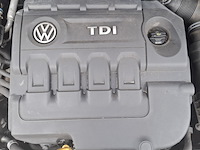 Personenauto, volkswagen, sportsvan - afbeelding 20 van  47