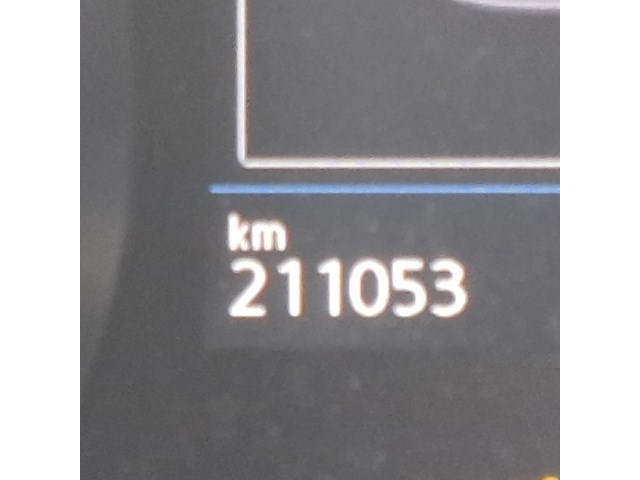 Personenauto, volkswagen, sportsvan - afbeelding 28 van  47