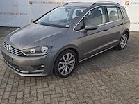 Personenauto, volkswagen, sportsvan - afbeelding 16 van  49