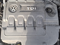 Personenauto, volkswagen, sportsvan - afbeelding 21 van  49