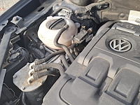 Personenauto, volkswagen, sportsvan - afbeelding 22 van  49