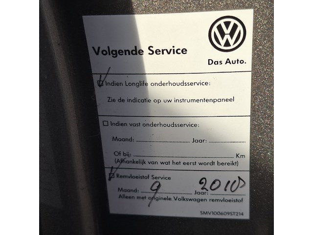 Personenauto, volkswagen, sportsvan - afbeelding 43 van  49