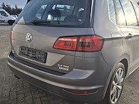 Personenauto, volkswagen, sportsvan - afbeelding 48 van  49