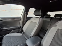 Personenauto volkswagen, t-roc 1.5, bouwjaar 2019 - afbeelding 31 van  54