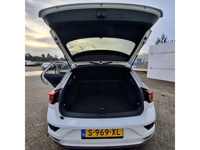 Personenauto volkswagen, t-roc 1.5, bouwjaar 2019 - afbeelding 33 van  54