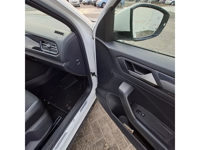 Personenauto volkswagen, t-roc 1.5, bouwjaar 2019 - afbeelding 38 van  54