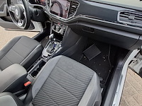 Personenauto volkswagen, t-roc 1.5, bouwjaar 2019 - afbeelding 39 van  54