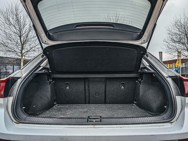 Personenauto, volkswagen, t-roc, 1.5 tsi sport, 2019 - afbeelding 31 van  39