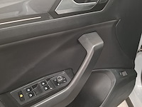 Personenauto, volkswagen, t-roc, 1.5 tsi sport business r, 2020 - afbeelding 64 van  64