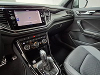 Personenauto, volkswagen, t-roc, 2.0 tsi 4motion r, 2020 - afbeelding 31 van  66