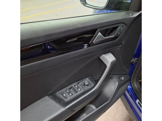 Personenauto, volkswagen, t-roc, 2.0 tsi 4motion r, 2020 - afbeelding 30 van  76