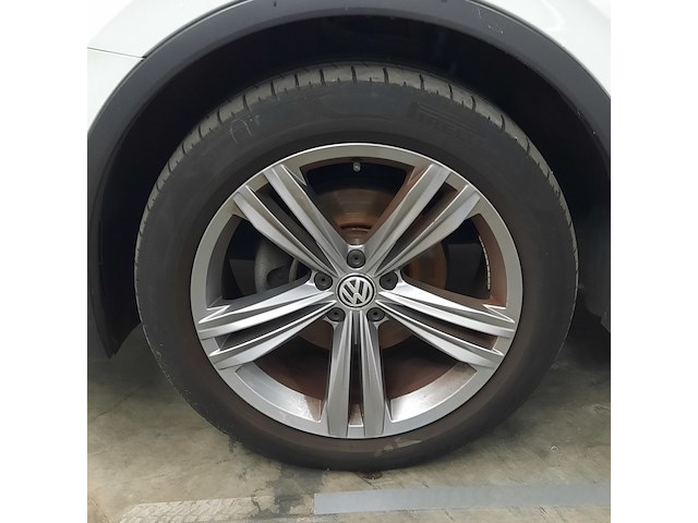 Personenauto, volkswagen, tiguan, 1.4 tsi 4motion highline business r, 2018 - afbeelding 4 van  37
