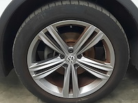 Personenauto, volkswagen, tiguan, 1.4 tsi 4motion highline business r, 2018 - afbeelding 4 van  37