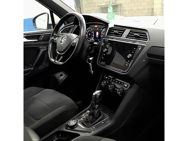 Personenauto, volkswagen, tiguan, 1.4 tsi 4motion highline business r, 2018 - afbeelding 28 van  37
