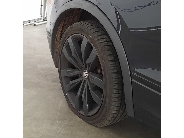 Personenauto, volkswagen, tiguan, 1.5 tsi act highline business r, 2019 - afbeelding 13 van  53