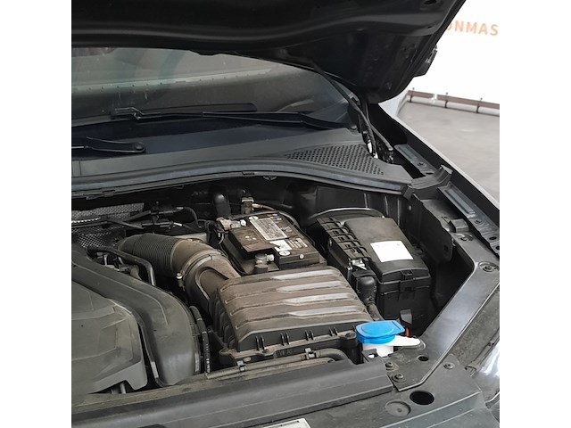 Personenauto, volkswagen, tiguan, 1.5 tsi act highline business r, 2019 - afbeelding 46 van  53
