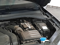 Personenauto, volkswagen, tiguan, 1.5 tsi act highline business r, 2019 - afbeelding 46 van  53