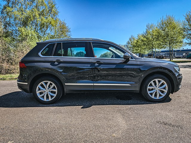 Personenauto, volkswagen, tiguan, 2.0 tdi 4motion highline, 2015 - afbeelding 32 van  37