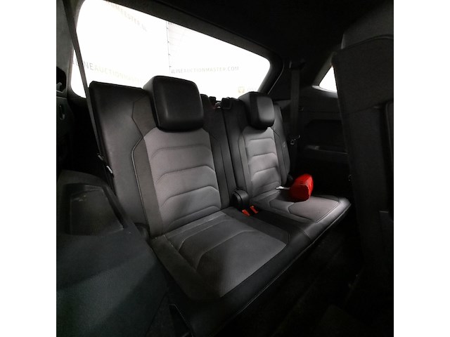 Personenauto, volkswagen, tiguan allspace, 2.0 tsi 4motion highline business r 7p., 2019 - afbeelding 35 van  53