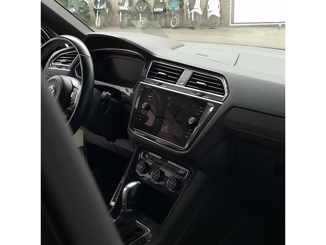 Personenauto, volkswagen, tiguan allspace, 2.0 tsi 4motion highline business r 7p., 2019 - afbeelding 37 van  53