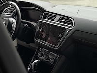 Personenauto, volkswagen, tiguan allspace, 2.0 tsi 4motion highline business r 7p., 2019 - afbeelding 37 van  53
