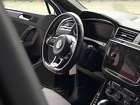 Personenauto, volkswagen, tiguan allspace, 2.0 tsi 4motion highline business r 7p., 2019 - afbeelding 39 van  53