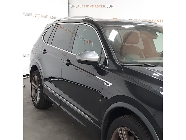 Personenauto, volkswagen, tiguan allspace, 2.0 tsi 4motion highline business r 7p., 2019 - afbeelding 50 van  53