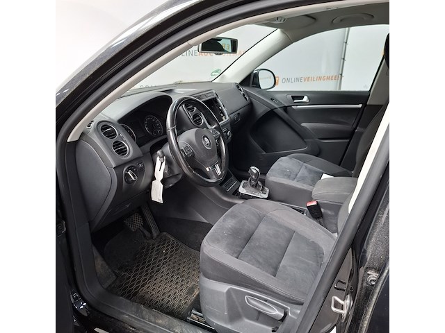 Personenauto, volkswagen, tiguan - afbeelding 6 van  14