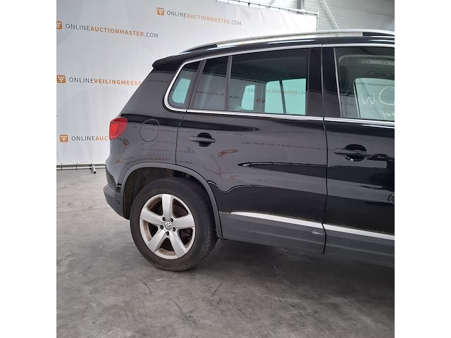 Personenauto, volkswagen, tiguan - afbeelding 10 van  14