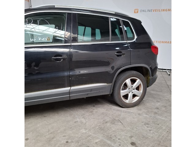 Personenauto, volkswagen, tiguan - afbeelding 13 van  14