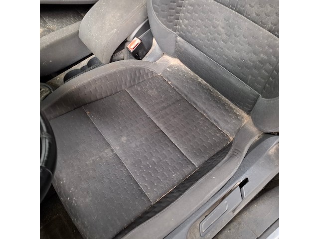 Personenauto, volkswagen, touran, 1.4 tsi comfortline business, 2007 - afbeelding 43 van  72