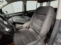 Personenauto, volkswagen, touran, 1.4 tsi comfortline business, 2007 - afbeelding 44 van  72