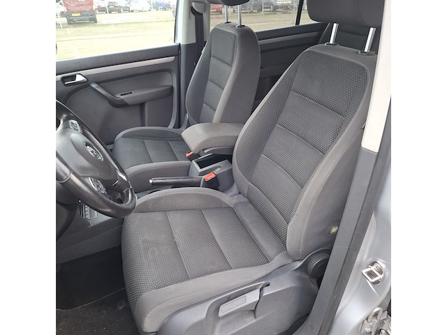 Personenauto, volkswagen, touran, 1.4 tsi highline 7p., 2013 - afbeelding 22 van  48