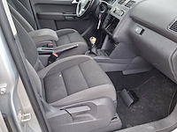 Personenauto, volkswagen, touran, 1.4 tsi highline 7p., 2013 - afbeelding 37 van  48