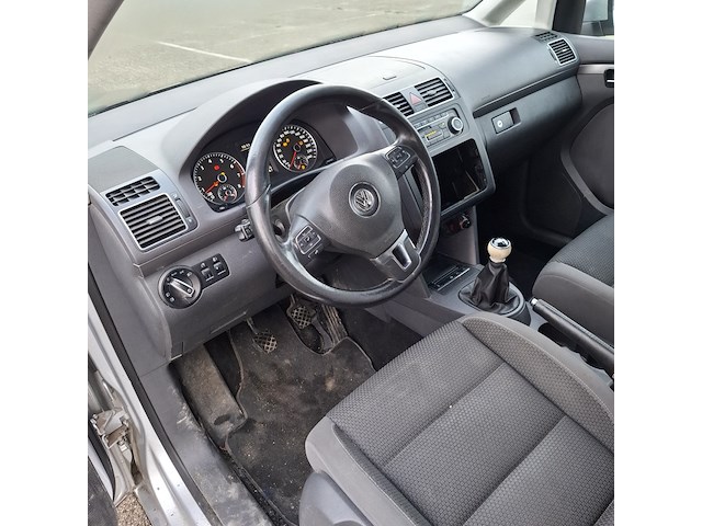 Personenauto, volkswagen, touran, 1.4 tsi highline 7p., 2013 - afbeelding 21 van  48