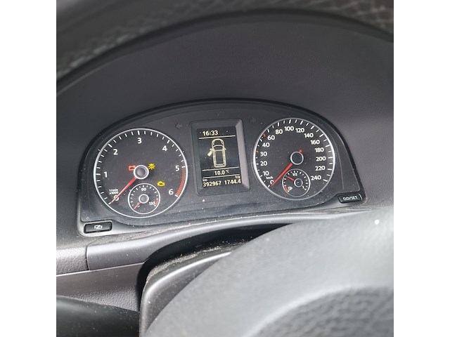 Personenauto, volkswagen, touran, 1.6 tdi comfortline bluemotion 7p., 2012 - afbeelding 4 van  16