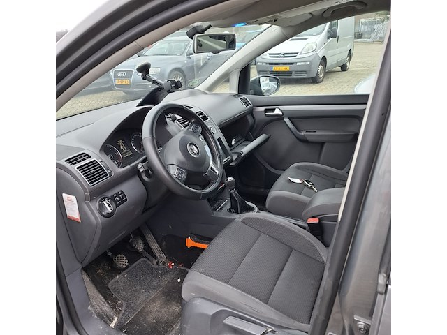 Personenauto, volkswagen, touran, 1.6 tdi comfortline bluemotion 7p., 2012 - afbeelding 15 van  16